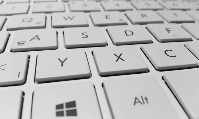 Έρευνα: Ο λόγος μίσους αυξάνει στο Twitter όταν κάνει πολλή ζέστη ή πολύ κρύο