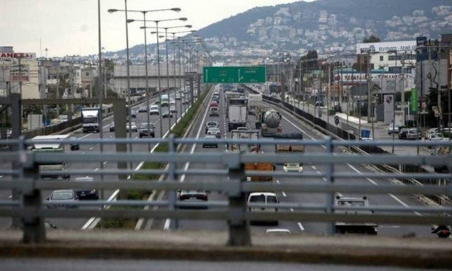 Εκτροπή κυκλοφορίας στον Κηφισό λόγω τροχαίου