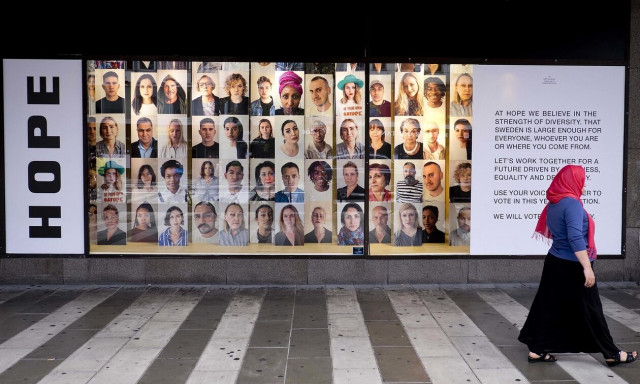 Εκλογές στη Σουηδία: Έτοιμη να κατακτήσει την εξουσία η συμμαχία δεξιάς/ακροδεξιάς