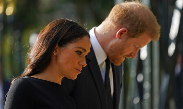 Το αντίο του πρίγκιπα Χάρι στην Ελισάβετ: «Γιαγιά θα σου είμαι για πάντα ευγνώμων»: