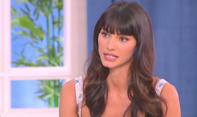 Ηλιάνα Παπαγεωργίου: Μιλάει για τον γάμο της με τον Καραβασάνη - «Είναι λίγο Love Island η ιστορία»