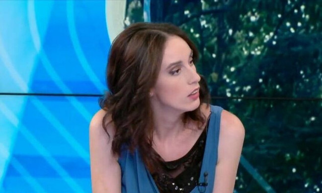 Θεσσαλονίκη: H 27χρονη που δέχθηκε επίθεση με μαχαίρι φοβάται ακόμα για τη ζωή της