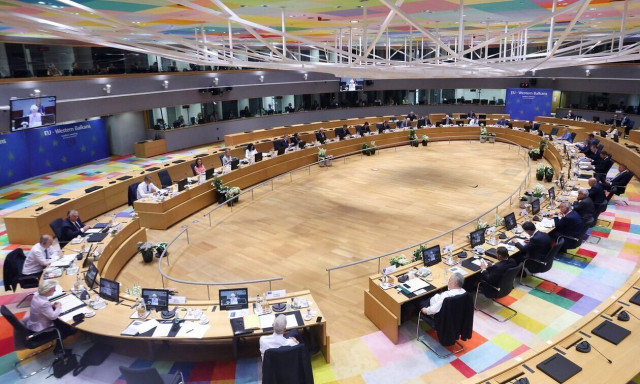 Κομισιόν: «Όχι» σε πλαφόν στην τιμή του ρώσικου φυσικού αερίου - Θα φορολογηθούν τα υπερκέρδη