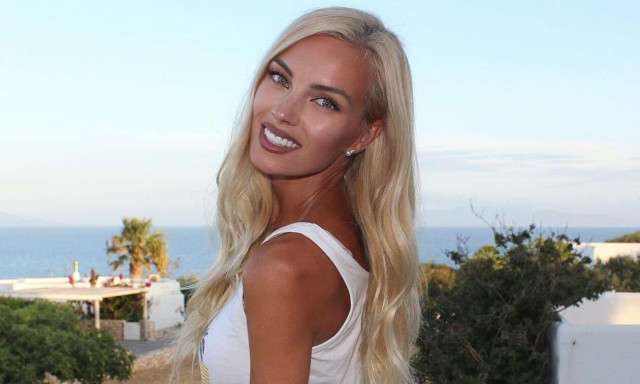 Τζούλια Νόβα: «Πάνω στη βιασύνη μας κλειδώσαμε την κόρη μας στο αυτοκίνητο, έσπασα το τζάμι»