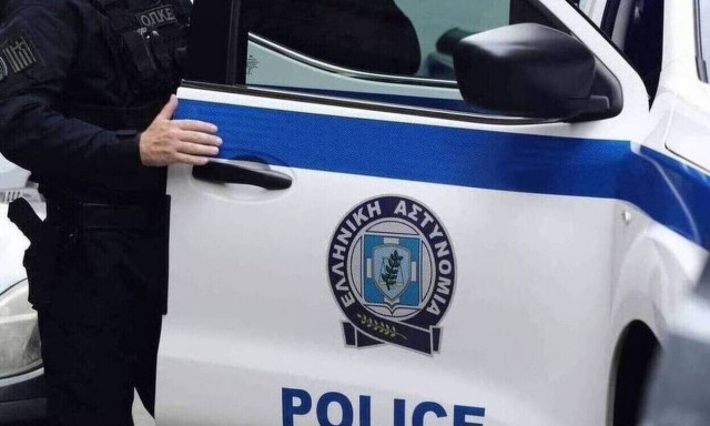 Ο διαρρήκτης «ορειβάτης» που ήπιε χυμό σε ιατρείο, έκανε παρκουρ και έπεσε στο κενό