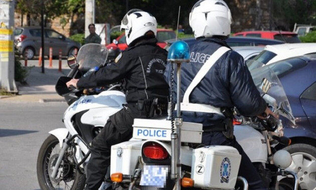 Θεσσαλονίκη: Άγριο ξύλο μεταξύ νεαρών μέσα στη ΔΕΘ – Ένας τραυματίας