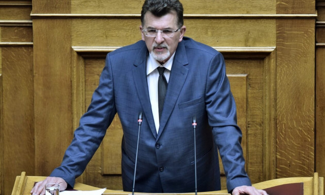 Tι άλλο πρέπει να κάνουν οι μουσουλμάνοι βουλευτές για να τους στείλουν σπίτι τους;