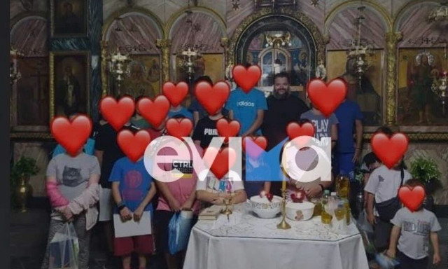 Εύβοια: Τάμπλετ στους καλύτερους μαθητές της χρονιάς δίνει ιερέας