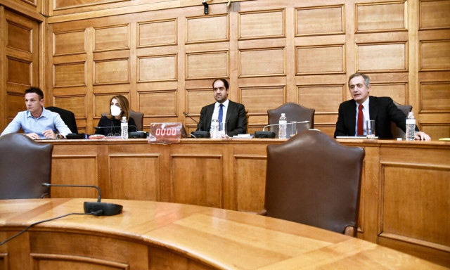 Εξεταστική για τις παρακολουθήσεις – Κοντολέων: Δεν ενημέρωσα Μητσοτάκη – Δημητριάδη για Ανδρουλάκη