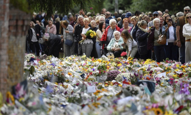 Βασίλισσα Ελισάβετ: Το μεσημέρι της Δευτέρας η κηδεία της – Αναλυτικά το πρόγραμμα