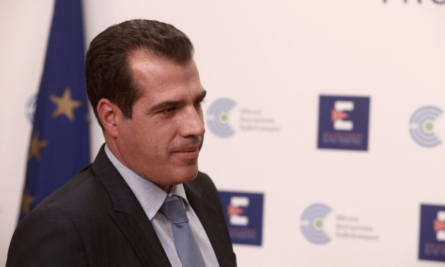 Θάνος Πλεύρης