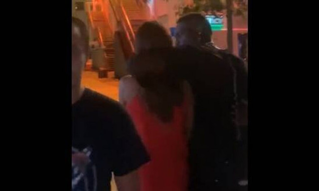 Μάριο Μπαλοτέλι: Σε άθλια κατάσταση ο Ιταλός, τον έβγαλαν «σηκωτό» από μπαρ (vid)