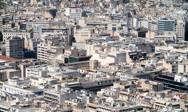 «Εξοικονομώ»: Τα 4 νέα προγράμματα που έρχονται για νοικοκυριά, επιχειρήσεις και νέους