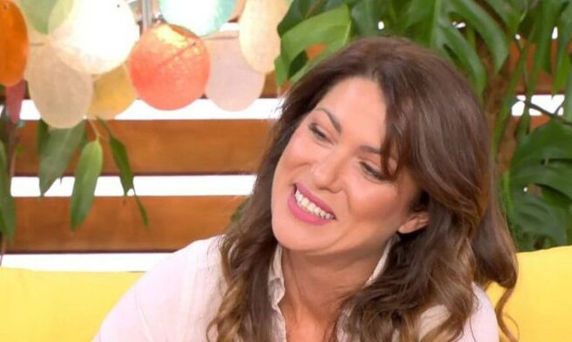 Κλέλια Ρένεση: Απαντά για τα κακόβουλα σχόλια που δέχεται - «Έθιξε κάτι πολύ προσωπικό δικό μου»