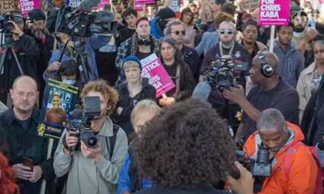 Βρετανία: Διαδηλώσεις στο Λονδίνο μετά τον θάνατο μαύρου άνδρα από πυρά αστυνομικού