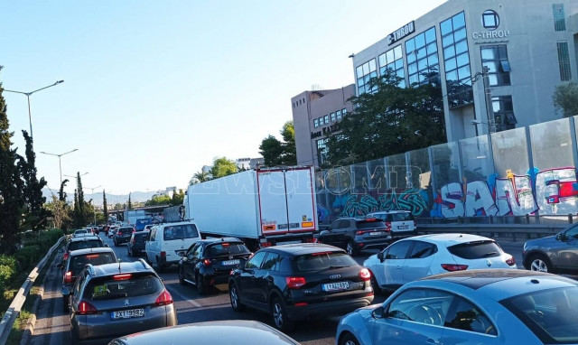 Κίνηση τώρα: Δεν προχωράει τίποτα στον Κηφισό - Ποιους δρόμους να αποφύγετε