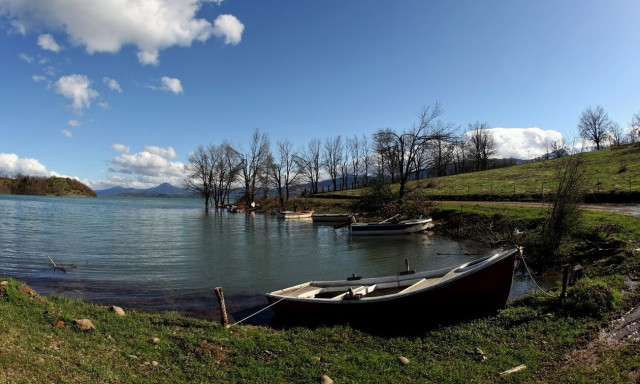 Καιρός: Κάτω από τους 30 βαθμούς η θερμοκρασία - Πού θα σημειωθούν βροχές (pics)