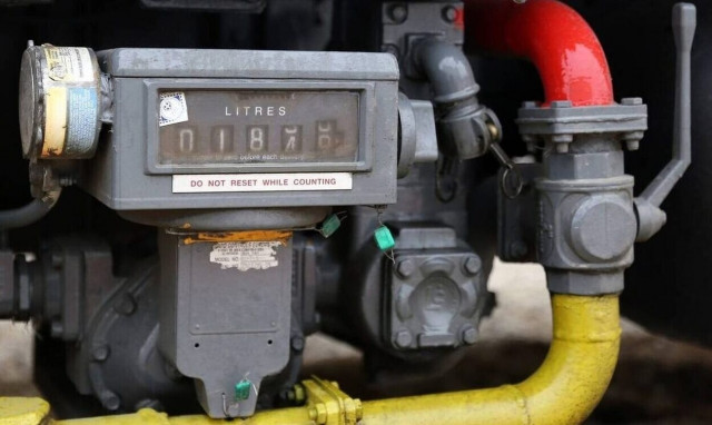 Τέλος η εισφορά αλληλεγγύης – Επιδότηση στο πετρέλαιο θέρμανσης και αύξηση στο φοιτητικό επίδομα