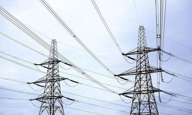 Ηλεκτρικό ρεύμα: Ανακοινώνονται νέα μέτρα στήριξης - Έρχεται κλιμακωτή επιδότηση