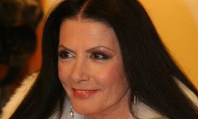 Ζωζώ Σαπουντζάκη: Η αντίδραση της για το θάνατο της βασίλισσας Ελισάβετ