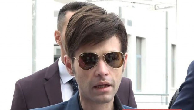 Οι πρώτες δηλώσεις Φουρθιώτη μετά τη διακοπή της δίκης: Έχει επιβαρυνθεί η υγεία και η ζωή μου