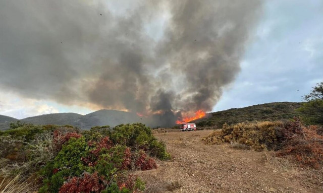 Φωτιά τώρα στον Κάλαμο Κυθήρων