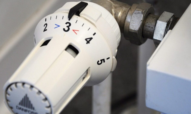 Η ενεργειακή φτώχεια δεν λύνεται αν βγάλεις το σεμεδάκι από το καλοριφέρ