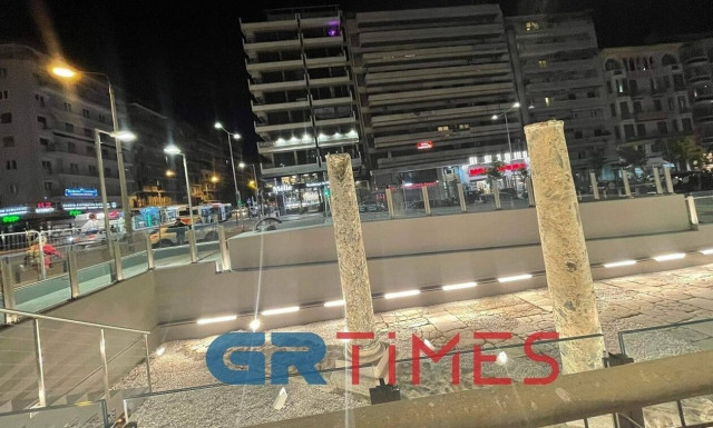 Θεσσαλονίκη: Φωταγωγήθηκαν τα αρχαία στον σταθμό της Αγίας Σοφίας