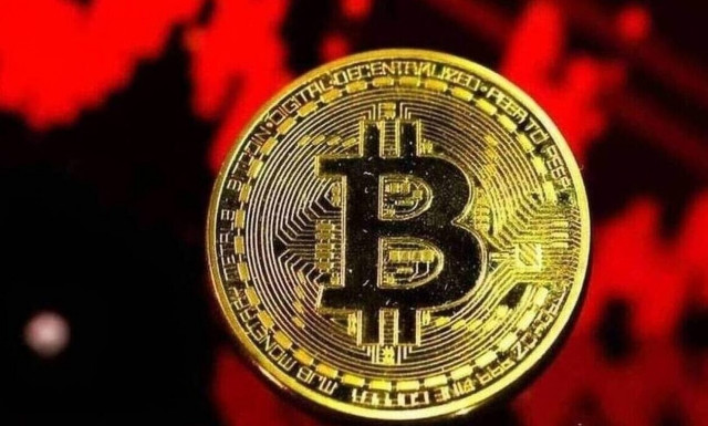 Bitcoin: Παραμένει στην περιοχή των 18.000 δολαρίων