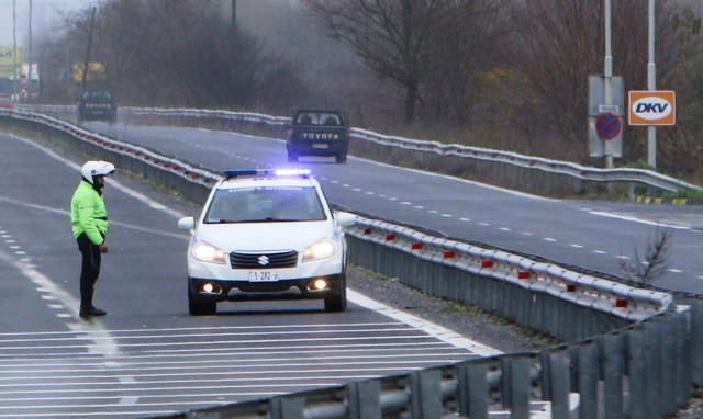 Κίνηση τώρα: Διακοπή κυκλοφορίας στην Αθηνών - Κορίνθου - Ακινητοποιήθηκε φορτηγό