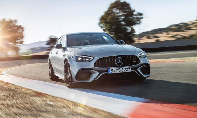Aυτή είναι η Mercedes-AMG C 63 S E Performance με 680 άλογα!
