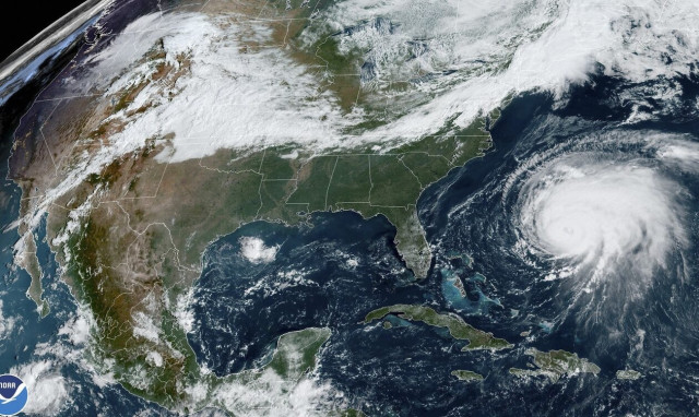 Πώς η κλιματική αλλαγή επηρεάζει τους τυφώνες