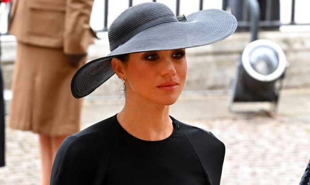 Νέες αποκαλύψεις «καίνε» Μέγκαν Μαρκλ - «Ήθελε... μισθό για τα βασιλικά της καθήκοντα»