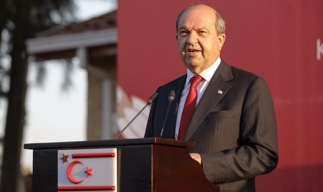 Τα «έβαλε» με τη Μ. Βρετανία ο Τατάρ: «Δεν κούνησαν το δάχτυλό τους γιατί έχουν βάσεις στη Ν. Κύπρο»