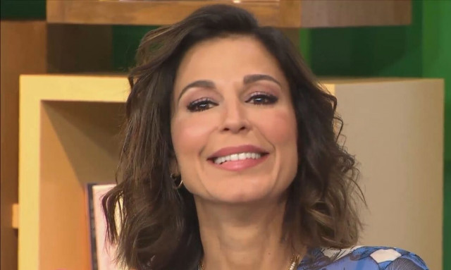 Παπουτσάκη: «Τα παιδιά μου δεν είναι εμπόδιο για την καριέρα μου, θήλαζα στο καμαρίνι το μωρό»