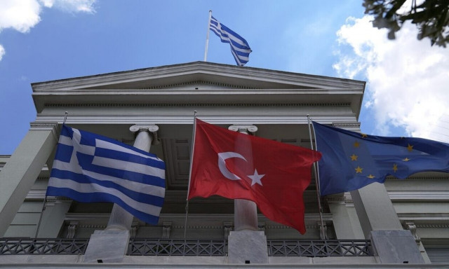 Greece responds to Turkey's demarche over armored vehicles on Greek islands