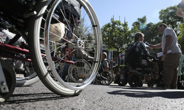 Προσωπικός βοηθός: Άνοιξε η πλατφόρμα για τις αιτήσεις - Όλη η διαδικασία