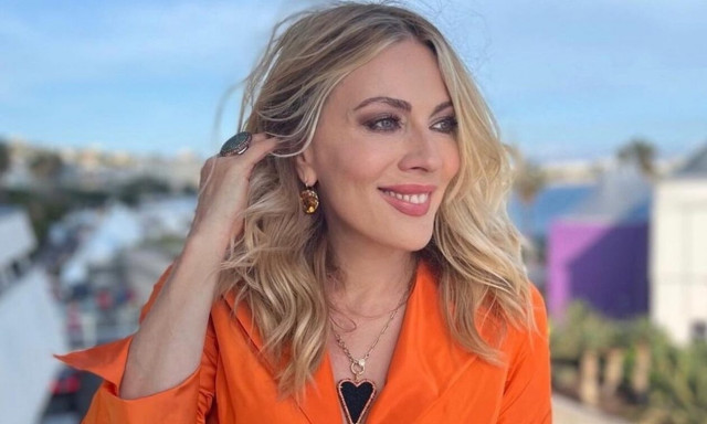 Σμαράγδα Καρύδη: «Έβαζα εμπόδια στην καριέρα μου, δεν ένιωθα άνετα, φοβόμουν πολύ»