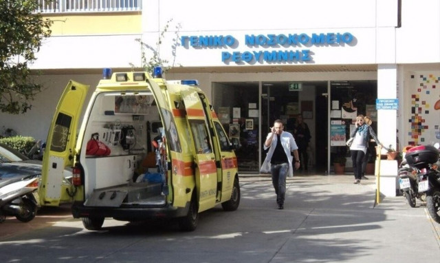 Ρέθυμνο: Συγγενείς νοσηλευτριών τραμπούκισαν τον διευθυντή για τις… βάρδιες!