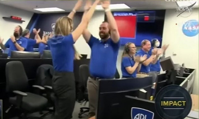 Η NASA εμβόλισε αστεροειδή και έγραψε ιστορία - Πότε θα μάθουμε αν πέτυχε η αποστολή