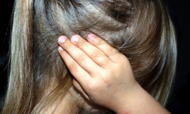 Κρήτη: Ποινική δίωξη σε βάρος του 46χρονου πατριού για ασέλγεια στην 13χρονη