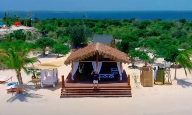 Youtuber έκανε το μεγαλύτερο give away: Χάρισε ένα νησί μετά από δοκιμασίες