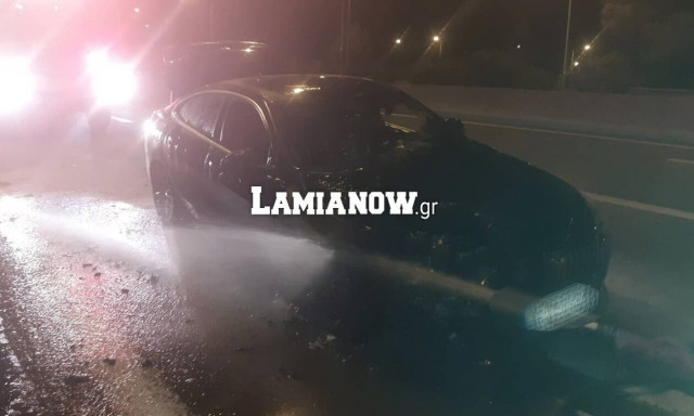 Φθιώτιδα: Στιγμές αγωνίας για ηλικιωμένο – Είδε το αυτοκίνητό του να τυλίγεται στις φλόγες