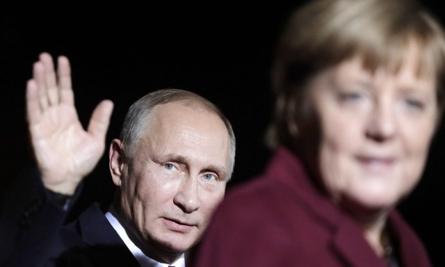 Μέρκελ για τις δηλώσεις Πούτιν περί πυρηνικών: Δεν μπλοφάρει