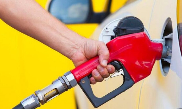 Fuel Pass 2: Μέχρι 31/10 μπορεί να εξαργυρωθεί η επιδότηση στην ψηφιακή κάρτα