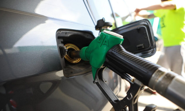 Πετρέλαιο κίνησης: «Κλείδωσε» η κατάργηση επιδότησης από 1η Οκτωβρίου – Προτεραιότητα στο θέρμανσης