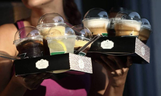 Μειώνουν την κατανάλωση καφέ εκτός σπιτιού οι Έλληνες καταναλωτές