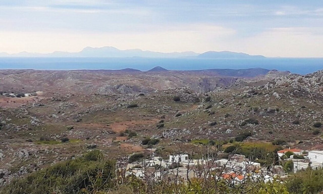 Αυτό είναι το «μπαλκόνι» της Κρήτης: Η θέα του φτάνει μέχρι την Κάσο και την Κάρπαθο!