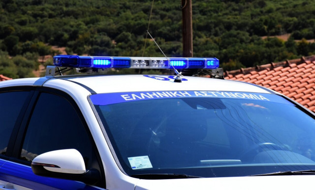 Τύρναβος: Αυτοκίνητο παρέσυρε 19χρονη με ποδήλατο