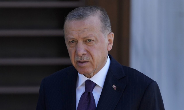 Το μετέωρο βήμα του Ερντογάν και το ατύχημα που ονειρεύεται…